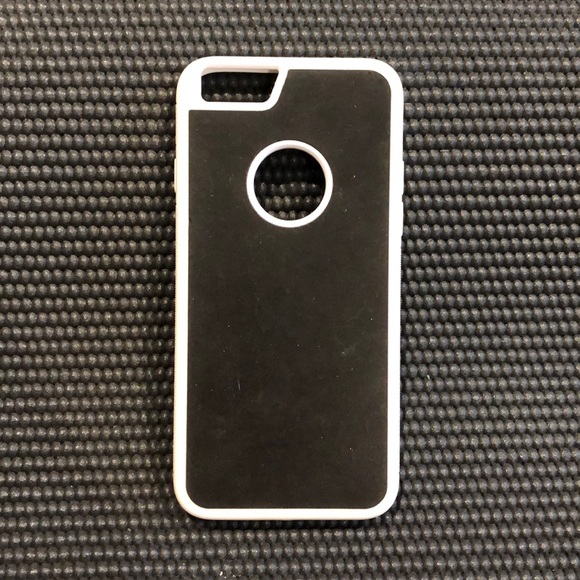 GOAT case for iPhone 6s. STICKS TO THINGS! - Picture 1 of 4